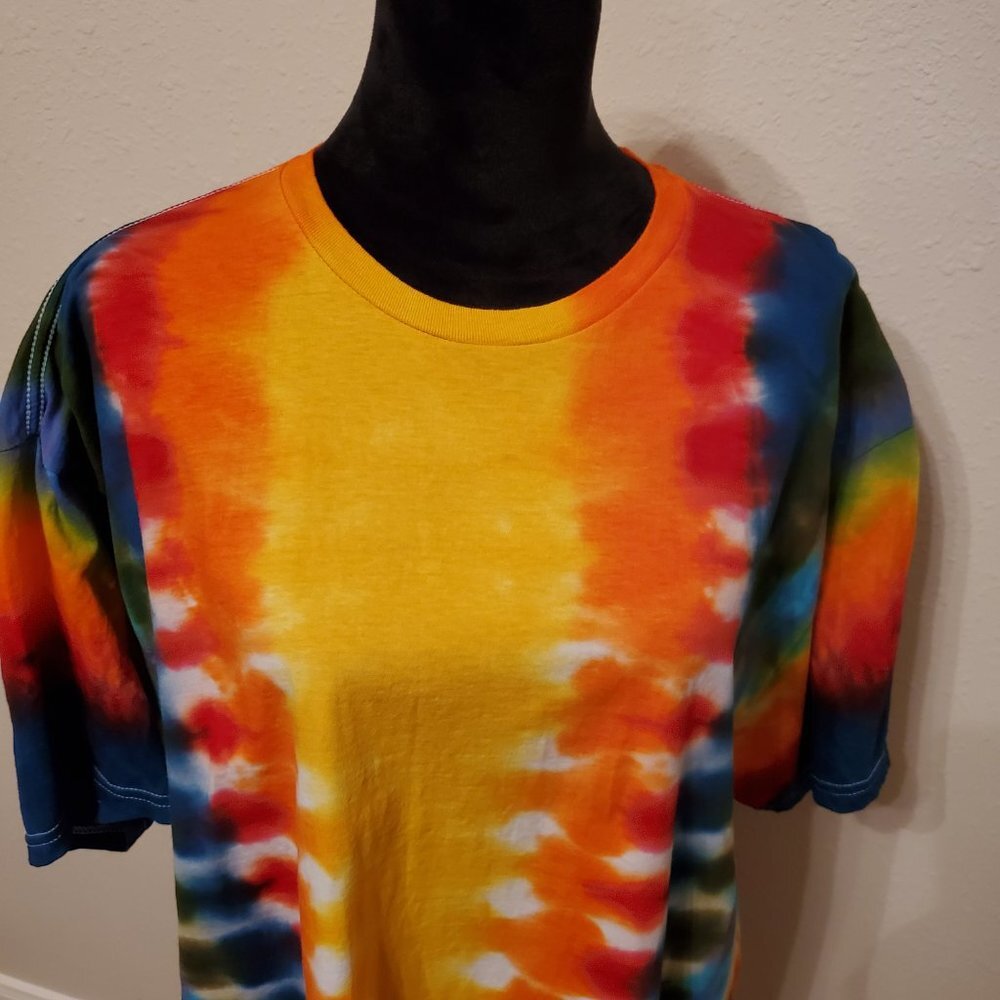 Tie Dye boho unisex men's size 2X, 100% soft cotton.